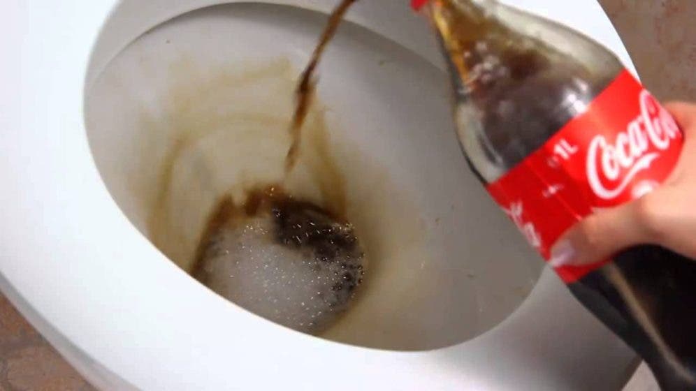 Como Destapar El Inodoro Con Coca Cola