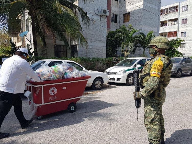 “La ayuda alimentaria, las despensas, va a llegar a todas las personas que más lo necesitan, tengan paciencia y quédense en casa, ahí se las entregarán”, Mara Lezama, Presidente Municipal de Benito Juárez.