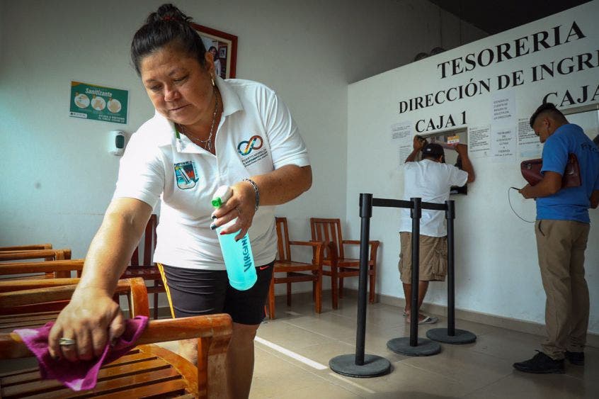 “Estamos conscientes de la situación económica difícil y precisamente por ello brindamos a los ciudadanos estas facilidades”, señala la Presidenta Municipal