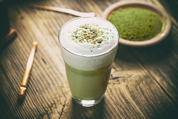 5 batidos con matcha para lucir siempre como XVañera