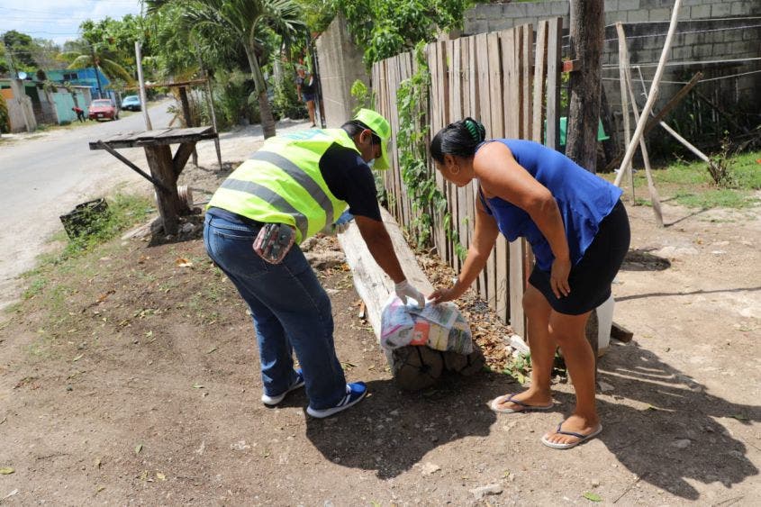 En cuatro días, ya se han distribuido (casa por casa) más de 148 mil 400 apoyos alimentarios