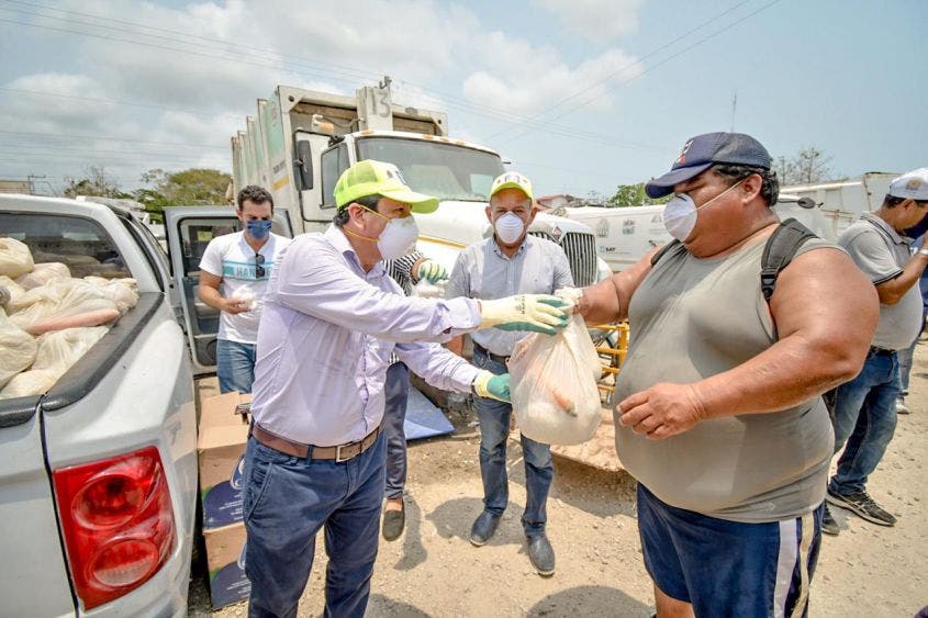 En el municipio no hay basura en las calles, ya que se limpian desde la madrugada.