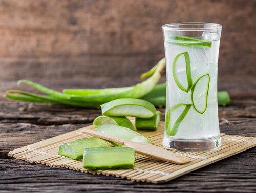 Jugo de Aloe Vera para reducir tallas en esta cuarentena
