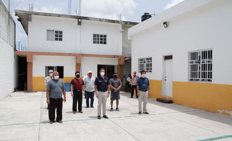 Destaca el Presidente Municipal el trabajo coordinado con las fuerzas armadas y miembros de su gabinete, para dar puntual atención a la población de Cozumel en caso de alguna contingencia, ya sea sanitaria o por desastre natural