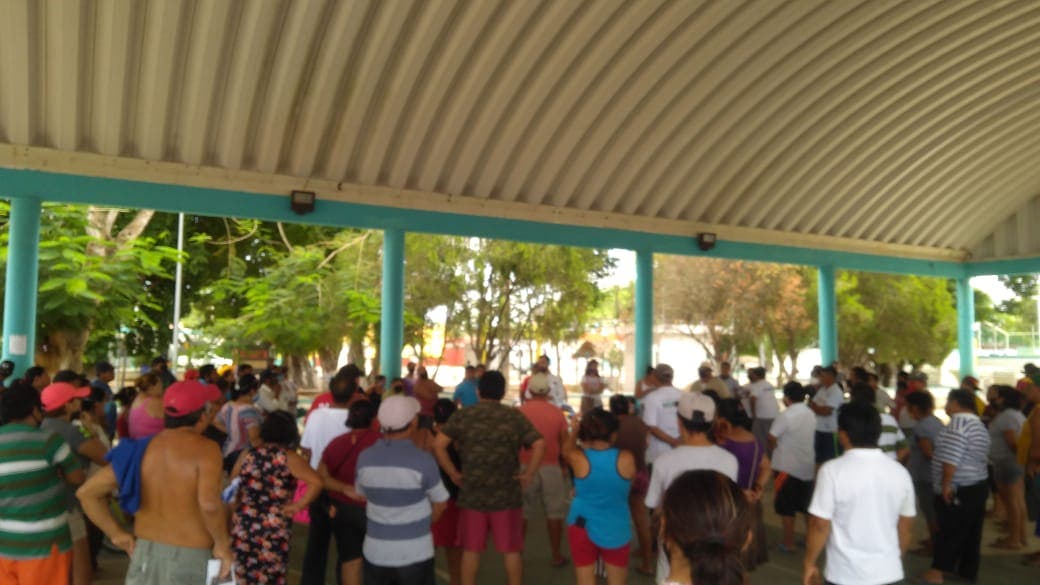 Buscan solución a altos cobros de la CFE en la alcaldía de Ignacio Zaragoza; familias se reunirán hoy con el superintendente de CFE.