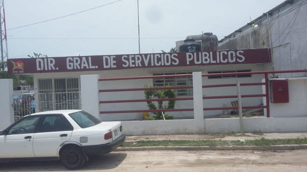 Por falta de pago desactivan camiones de basura en OPB; adeuda Ayuntamiento más de un millón de pesos a empresa.