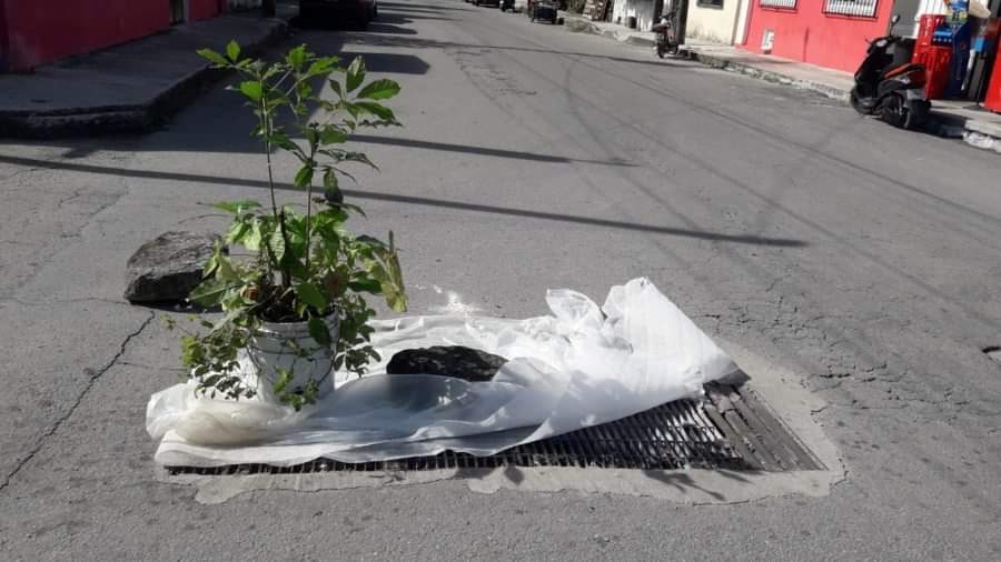 Alcantarilla en cuestión antes y después.