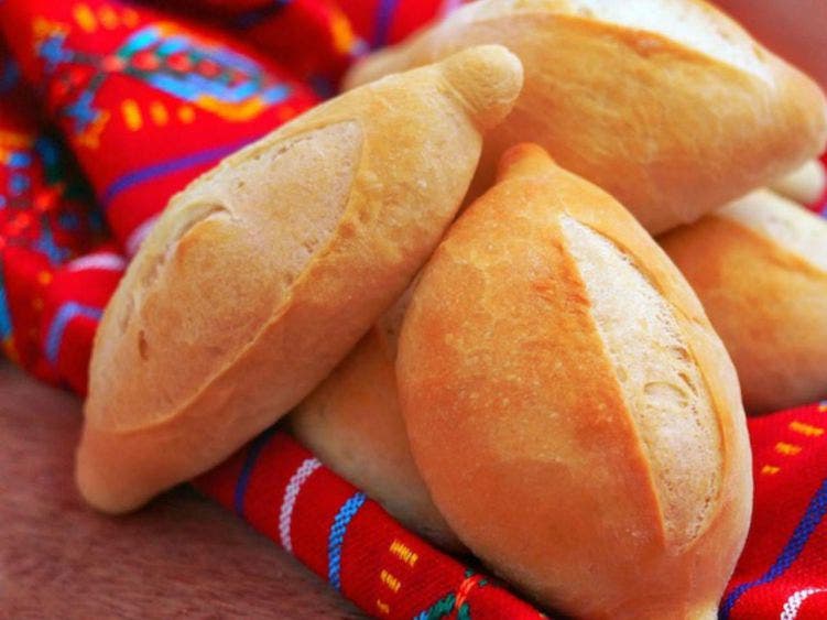 #QuédateEnCasa: Prepara un bolillo tan rico como el del supermercado