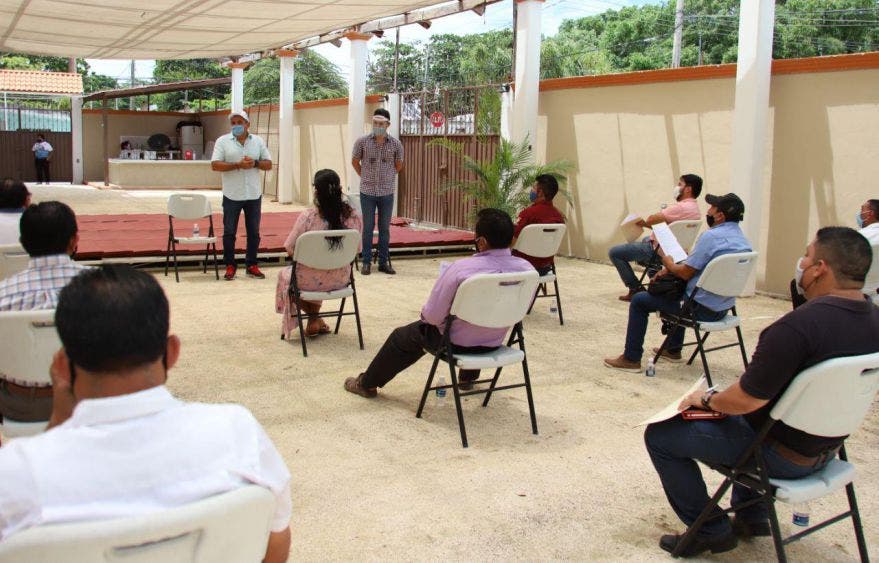 El gobierno de la alcaldesa Laura Fernández formula un reconocimiento a las iglesias por su compromiso con la sociedad al suspender en su momento las congregaciones para prevenir el Covid-19