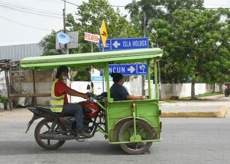 “Es necesario redoblar las medidas de prevención que ya aplicamos por el tema de la pandemia de Covid-19”, indica