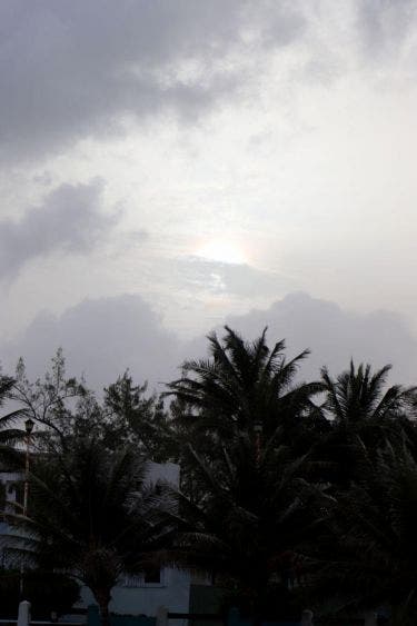 Pide Laura Fernández a la población tomar precauciones por polvo del Sahara, mas si padecen alguna enfermedad de las vías respiratorias