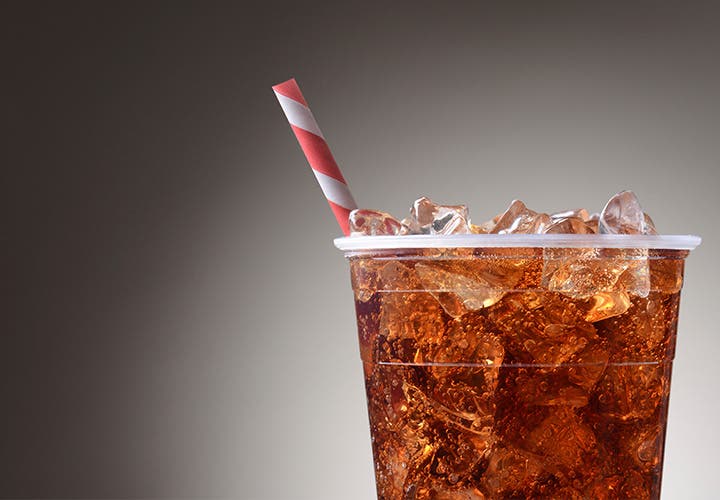 #QuédateEnCasa y prepara un rico y saludable refresco de Cola