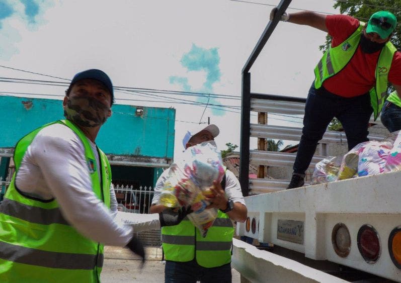 “Con su esfuerzo el municipio ha caminado a paso firme y ahora se adapta a la nueva normalidad que se vive a nivel global, al tener que coexistir con el Covid-19”, comenta la alcaldesa
