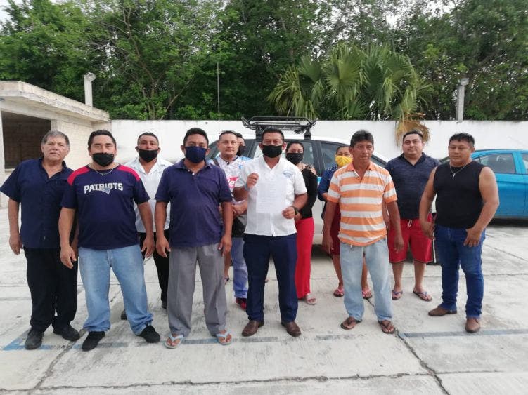 Aspirante a sindicato taxista de Nuevo X-Can va por un gremio fuerte; Joel Hau Cupul se compromete a respetar los resultados.