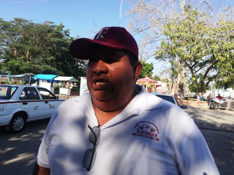 Firma Ayuntamiento de LC convenio con taxistas en caso de contingencia; apoyarán con sus unidades para trasladar a familias damnificadas.