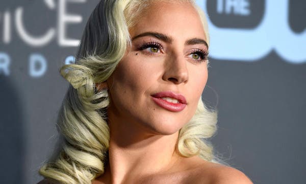 Lady Gaga estaría embarazada, filtran fotos