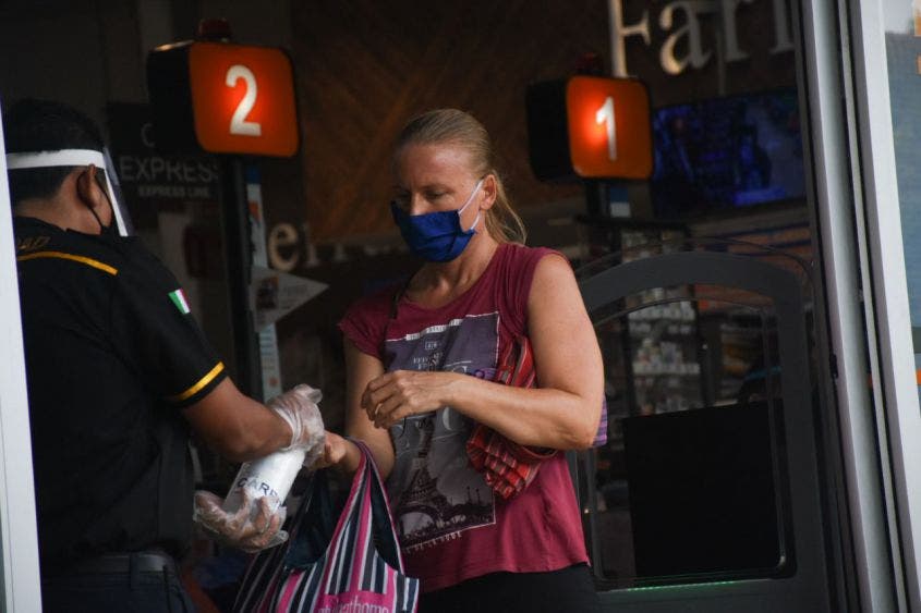 Agrega Laura Fernández medidas sanitarias a programa interno de protección civil, para seguir haciendo frente a la pandemia