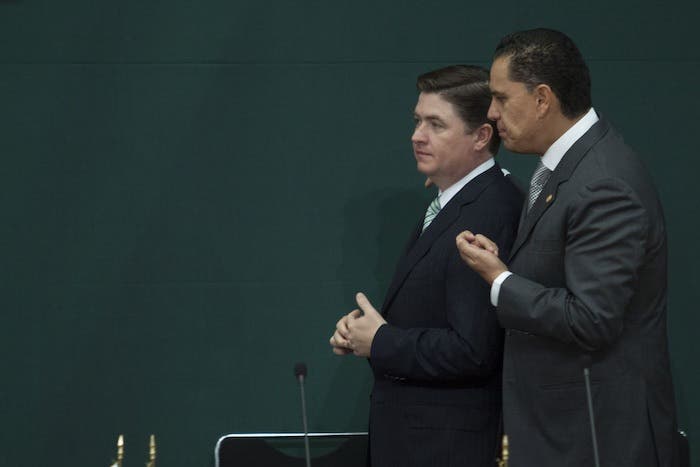 Los exgobernadores de Nayarit Roberto Sandoval, y el de Nuevo León Rodrigo Medina, ambos salpicados de corrupción y desvíos en sus respectivos estados.