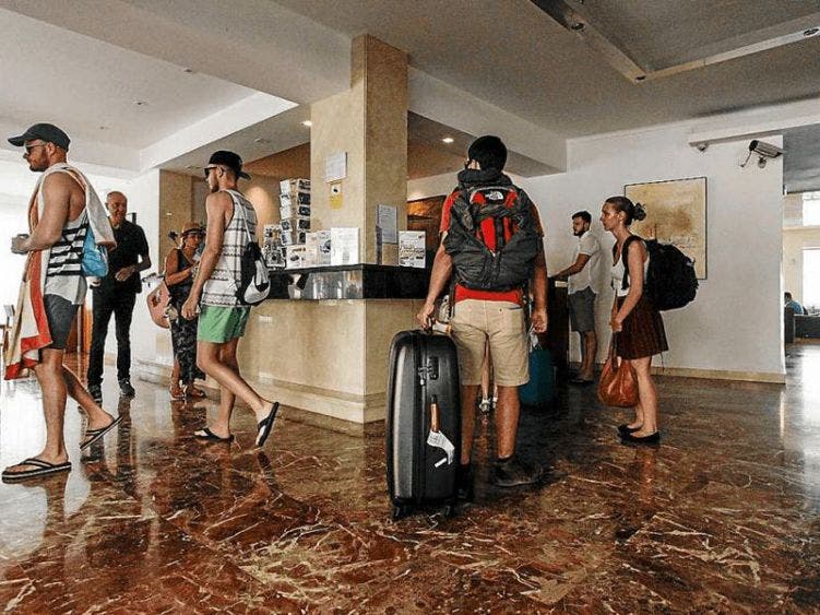 Reactivarán más vuelos en Chetumal en agosto próximo; la derrama por más turismo beneficiará también a Mahahual y Bacalar.