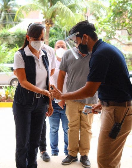 “Estamos adaptándonos a la nueva normalidad que se vive a nivel mundial a causa de la pandemia de Covid-19”, menciona la Presidenta Municipal