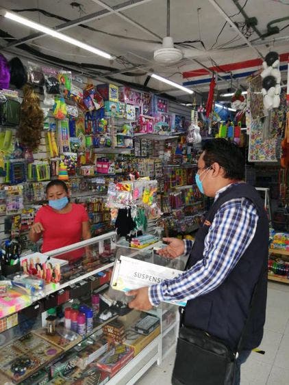 No hay denuncias por corrupción contra inspectores de Cofepris; hasta ahora la Contraloría no ha recibido queja alguna de comerciantes.