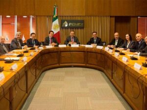 Investiga FGE al Consejo de Adminstración de Pemex; Pedro Joaquín Coldwell está en la lista