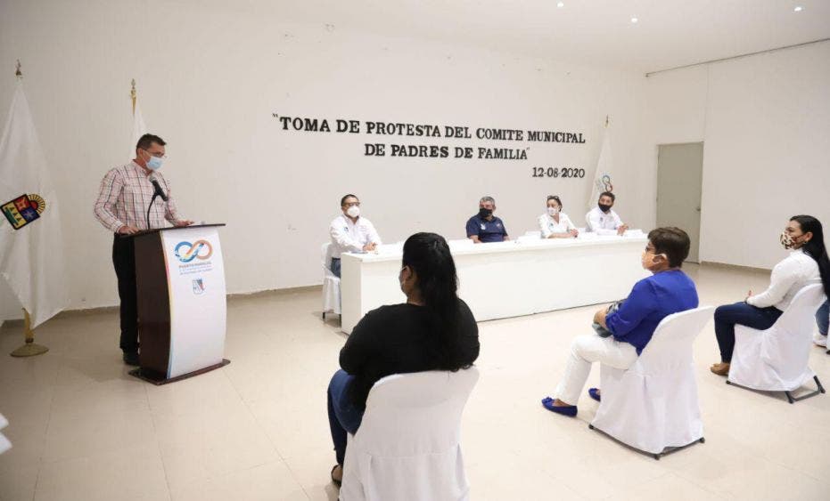 Reitera que el gobierno municipal siempre será un aliado de la educación y de todos los actores que conforman este rubro prioritario