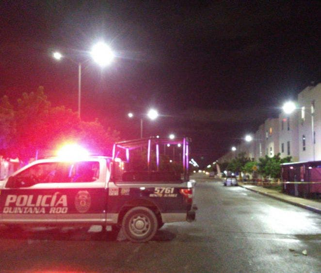 Policías municipales ubicaron y detuvieron al presunto responsable.