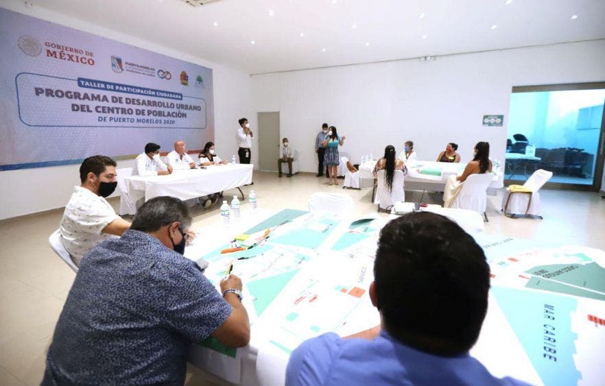 Como parte de los trabajos para la elaboración del PDU del Centro de Población de Puerto Morelos, el gobierno de la alcaldesa organiza Taller de Participación Ciudadana