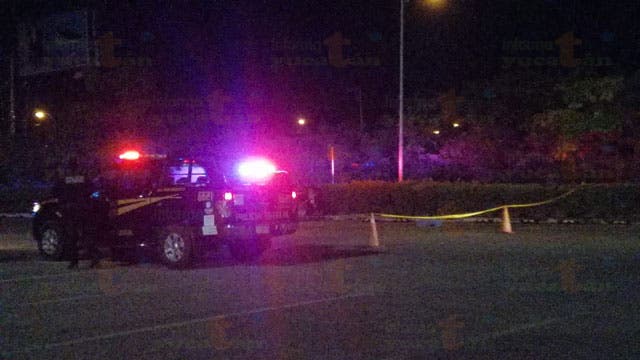 Autoridades acordonaron la zona para realizar los trabajos de ley.