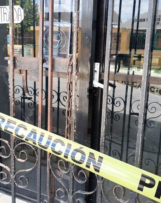 Roban más de 30 celulares en un Telcel de Izamal