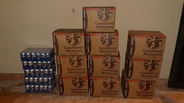 Policía de Izamal, realiza operativo contra la venta clandestina de alcohol