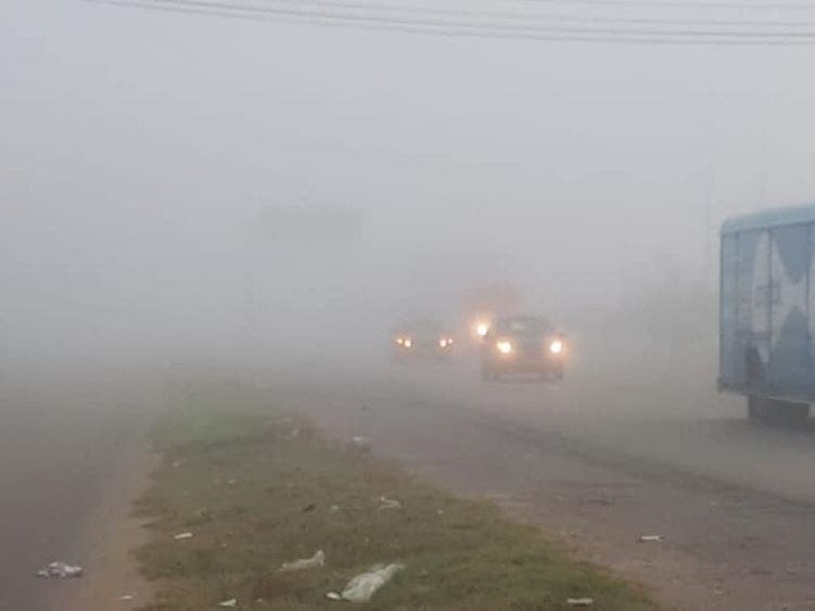 Densa neblina cubrió la ciudad de Mérida durante esta mañana