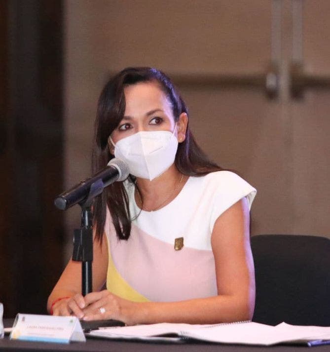 “La confianza empresarial hacia Puerto Morelos ha mantenido la inversión privada y también ya estamos en 50% de ocupación hotelera, lo que nos permite ver con optimismo el 2021”, señala