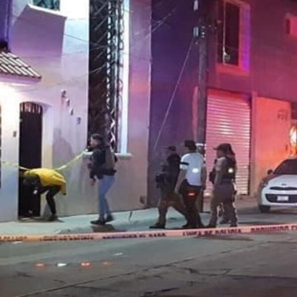 Asesinan a balazos a una familia en su domicilio en Durango