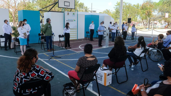 Participa gobierno municipal de Cancún en audiencias públicas