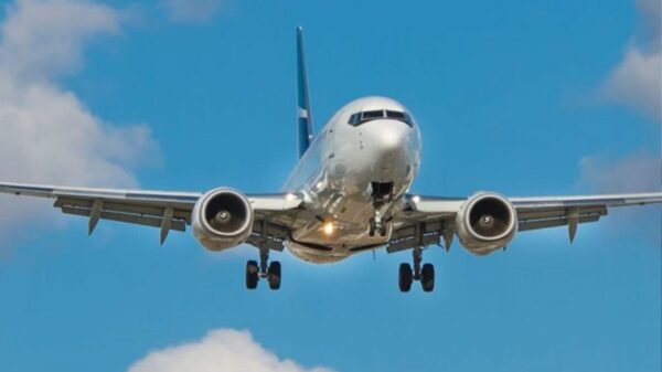 Argentina suspende vuelos de México para evitar cepas de Covid