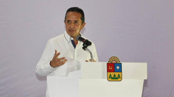 Carlos Joaquín impulsa el equilibrio económico en las zonas norte y sur de Quintana Roo