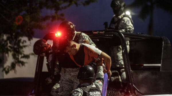 Guardia Nacional catea inmueble en Cozumel, detiene a dos