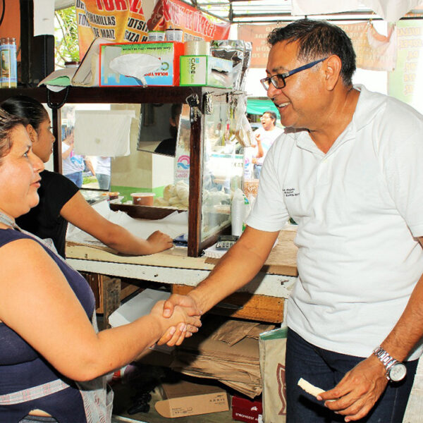 Asumirá Joaquín Magaña como XI regidor del cabildo de Cancún