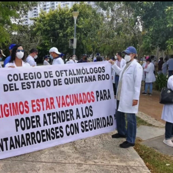 Personal de Salud, marcha en exigencia de vacunas anticovid