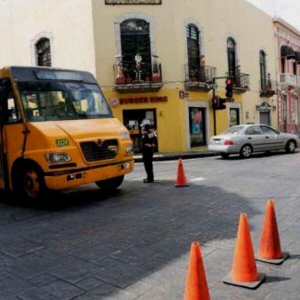 Anuncian reubicación de paraderos en el Centro de Mérida