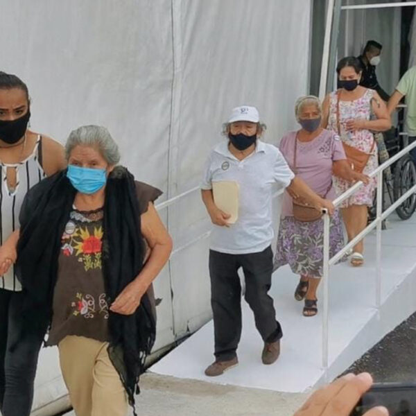 Se agotaron las vacunas contra covid-19 en Cancún