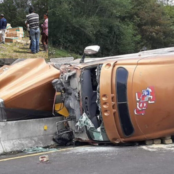 Tras volcadura de tráiler policías disparan por rapiña