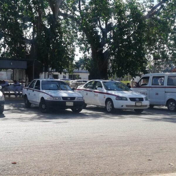 Prevén que el fin de semana mejores ingresos de taxistas en Kantunilkín.