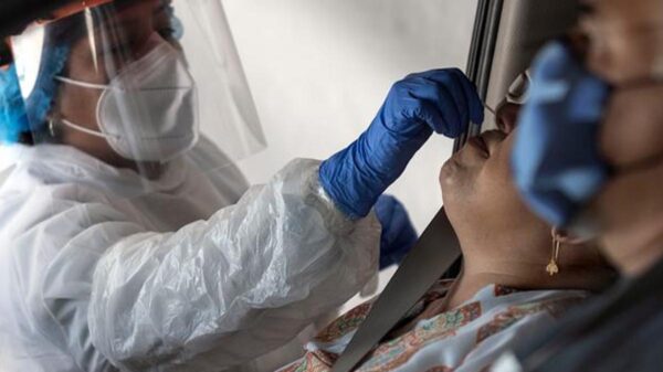 Aíslan a extranjero en Hidalgo por nueva cepa de Covid-19