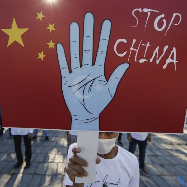 Países sancionan a China por violaciones de derechos humanos