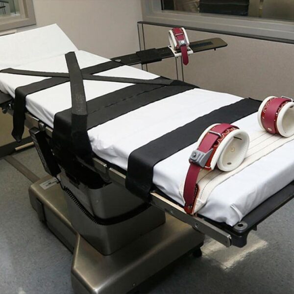 Anula Virginia la pena de muerte