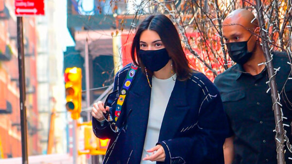 ¡Vive aterrada! Kendall Jenner recibe amenaza de muerte