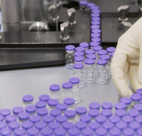 Pfizer detecta venta de vacunas falsas contra el Covid-19 en México.